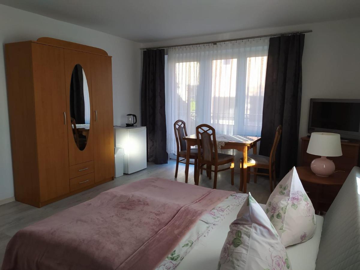 Apartamento Mocik Jastrzębia Góra Exterior foto