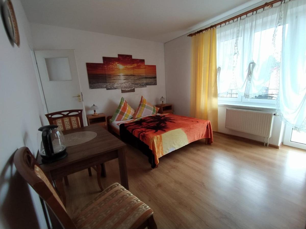 Apartamento Mocik Jastrzębia Góra Exterior foto